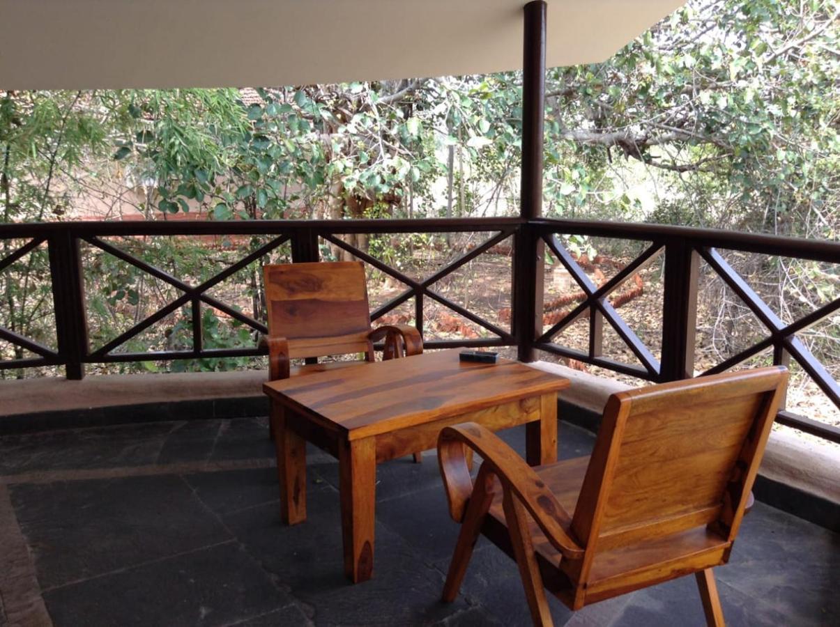 Monsoon Forest Tala  Exterior photo